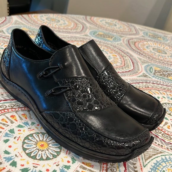 Rieker Antistress Leather Loafer size 39 (US 8) - Picture 2 of 8